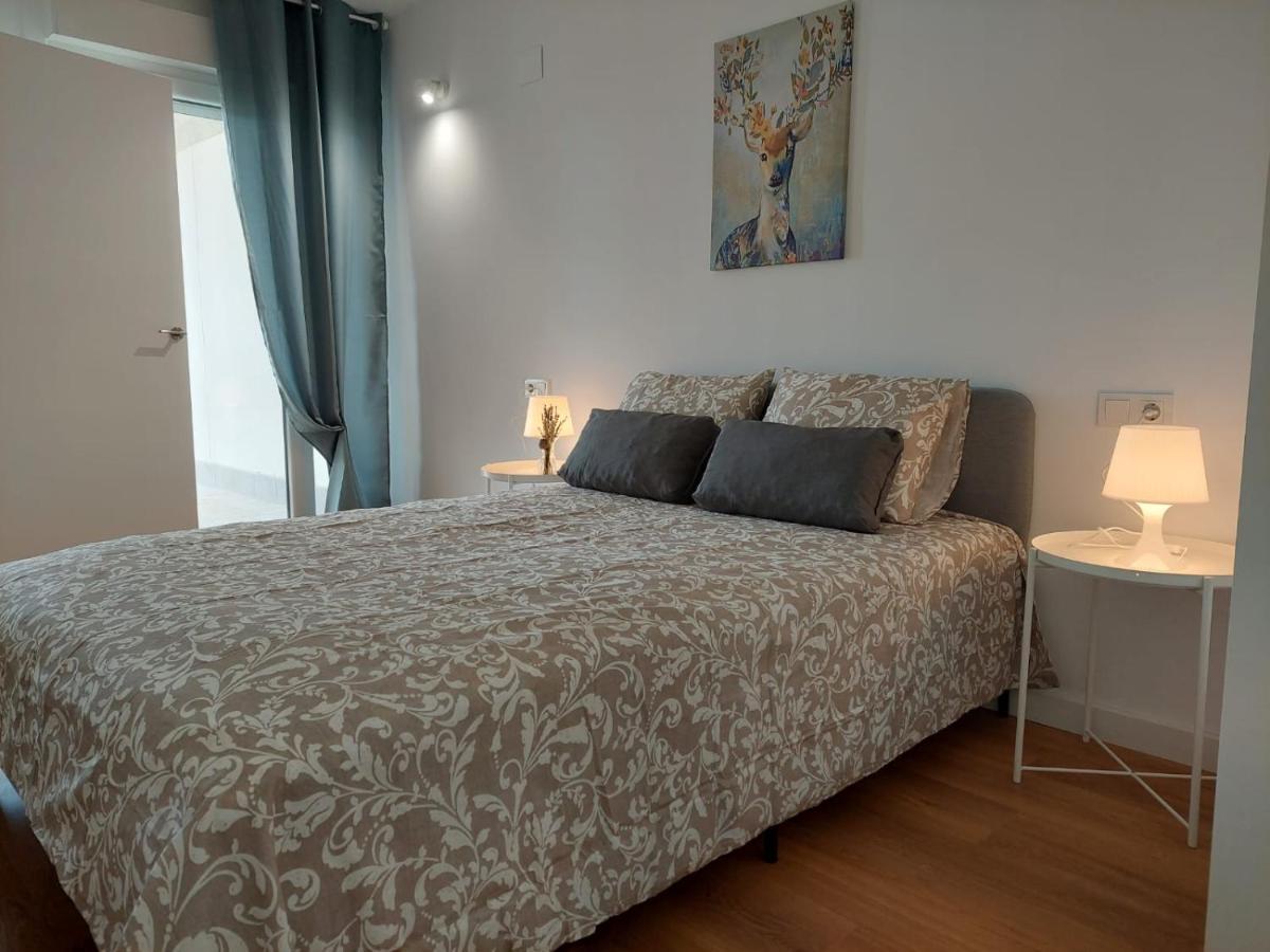 Apartamentos Con Terraza Frente Al Mar By Color Flats カネット・デ・ベレンゲル エクステリア 写真