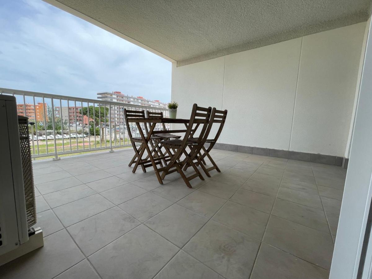 Apartamentos Con Terraza Frente Al Mar By Color Flats カネット・デ・ベレンゲル エクステリア 写真